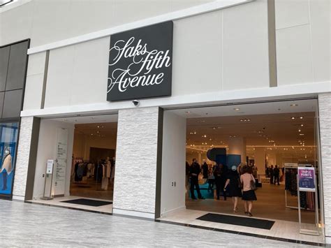 saks fifth avenue american dream